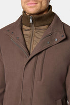 Manteau mi-long col montant à plastron amovible Jerem Paris, vue de face