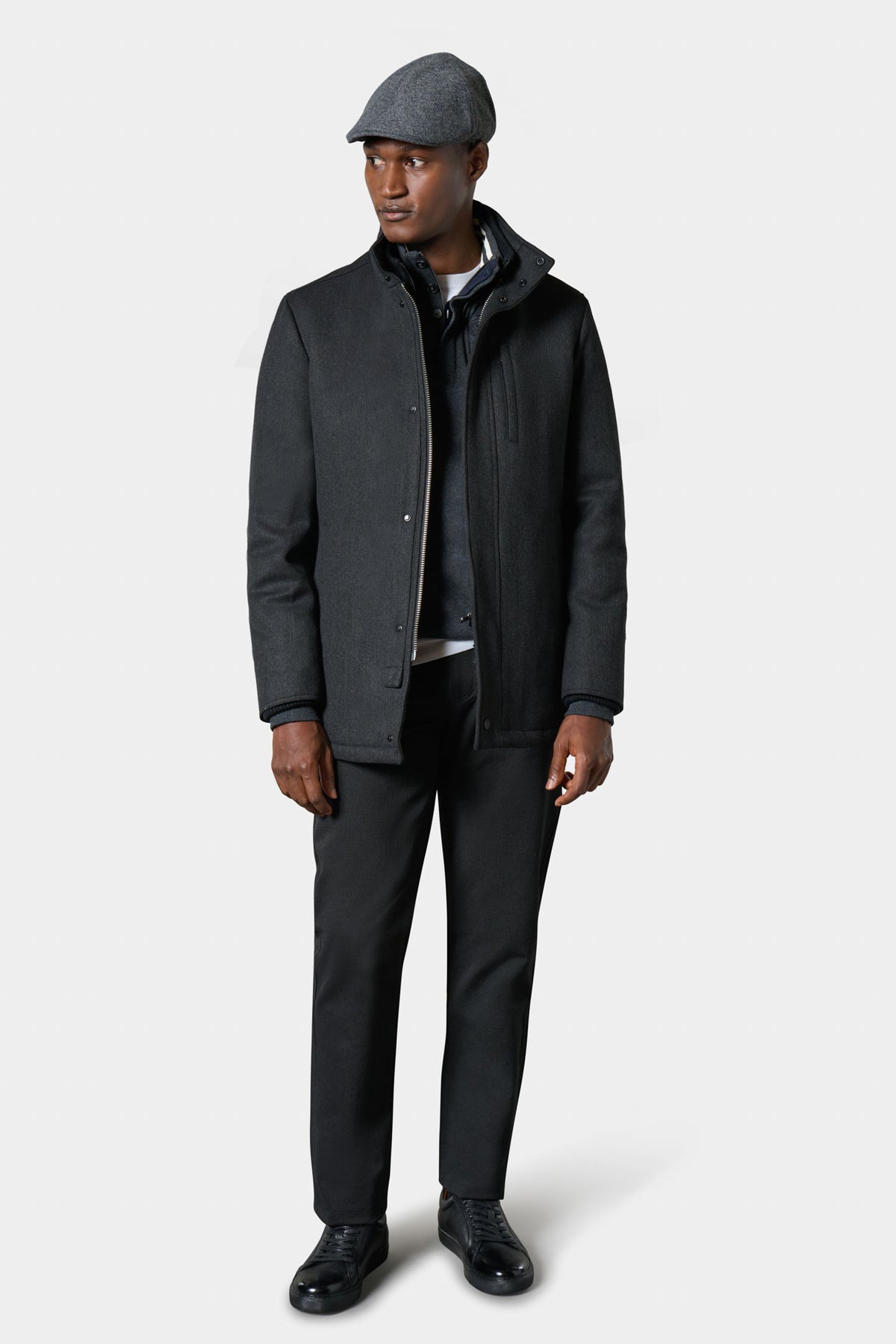 Manteau mi-long col montant gris matelassé