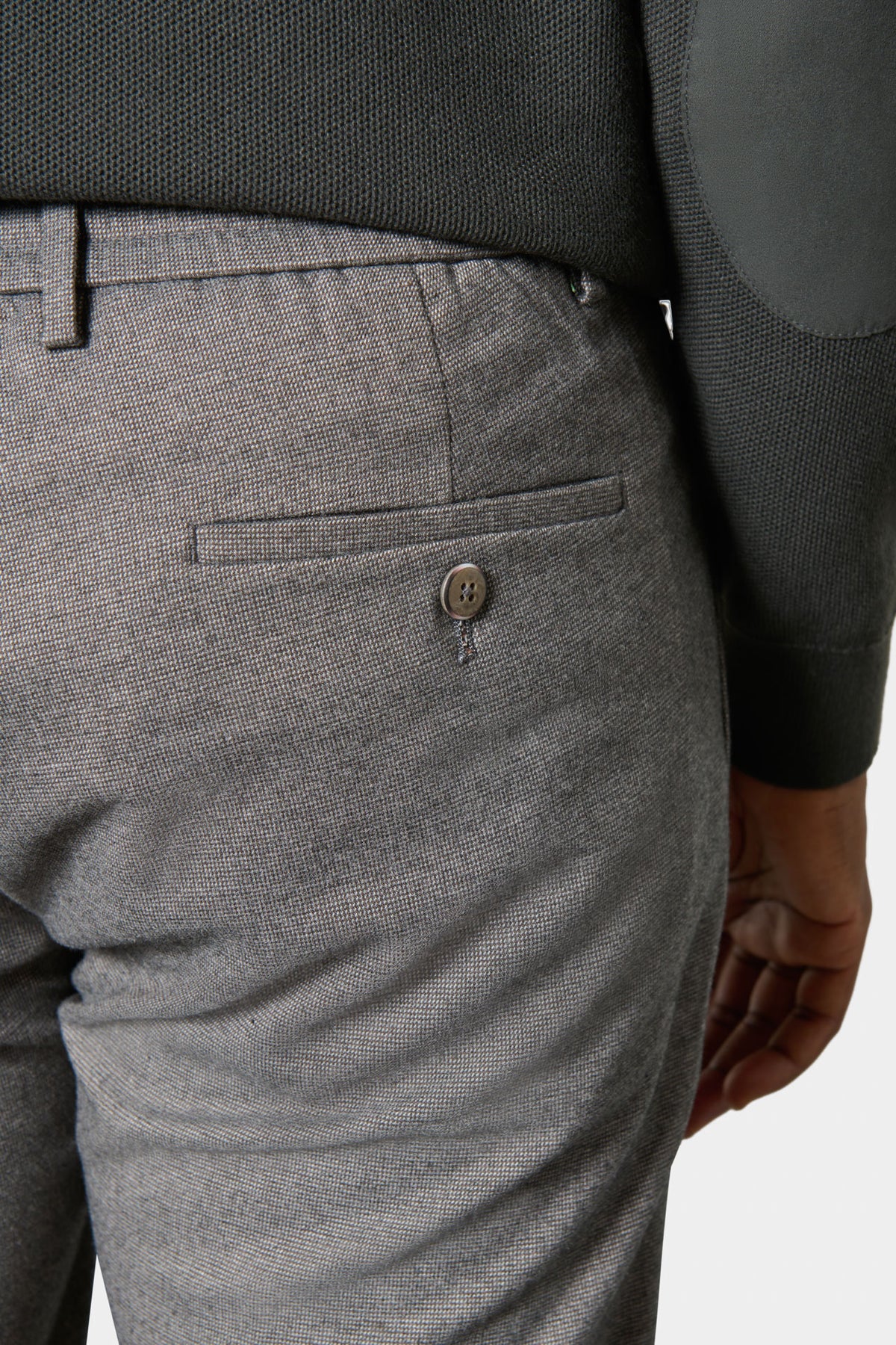 Pantalón de pinzas de sarga con cordón ajustable Jerem – vista 3