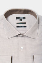 ligne jerem black   chemise bicolore texturée en coton   coupe ajustée avec pinces au dos   col semi-italien avec baleine amovible   poignets arrondis ajustables à deux bouto...