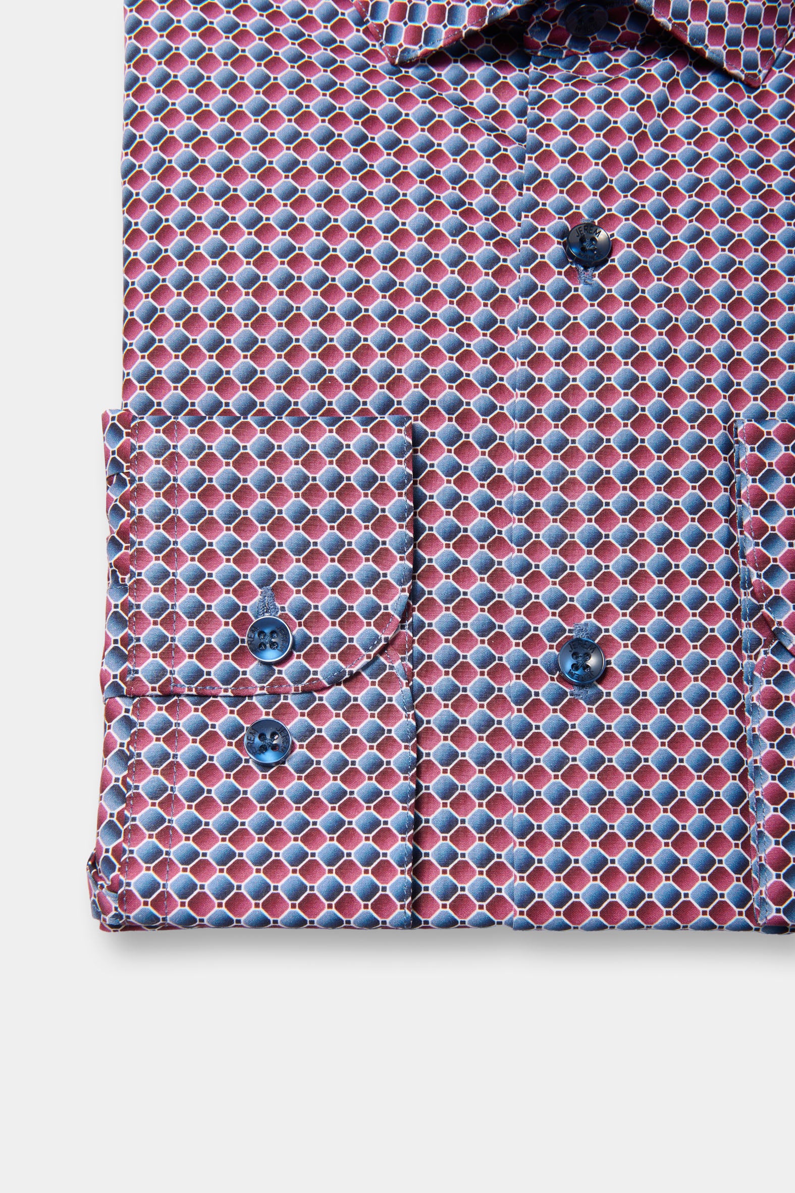 ligne jerem black 
 chemise texturée à motifs fantaisie 
 coupe ajustée avec pinces au dos 
 petit col italien avec baleine amovible 
 poignets carrés à un bouton 
 gros grai...