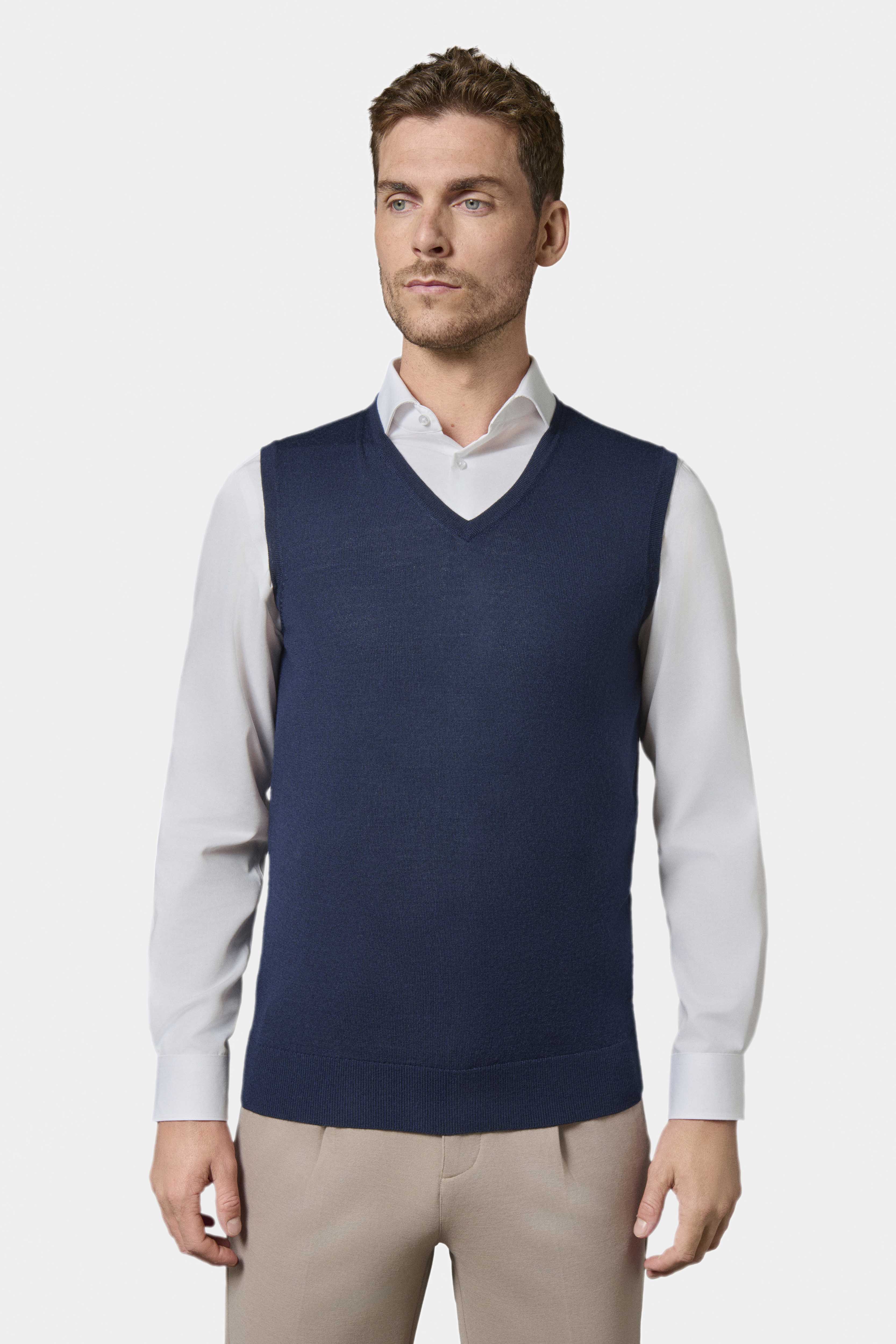 Pull sans manche col V Pilet Jerem