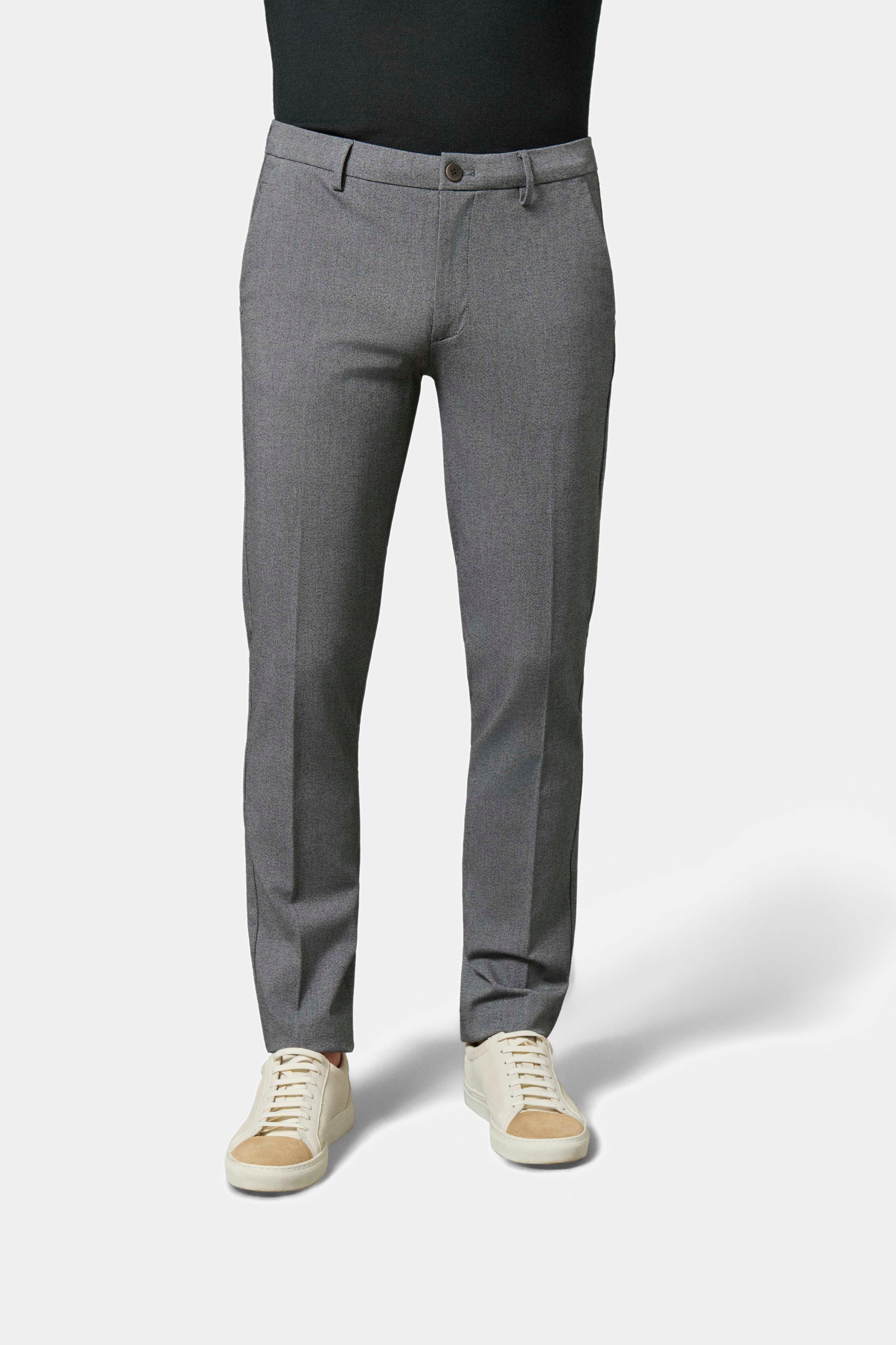 Sarga elástica falso liso — Pantalón minimalista Jerem, bolsillos italianos, corte recto