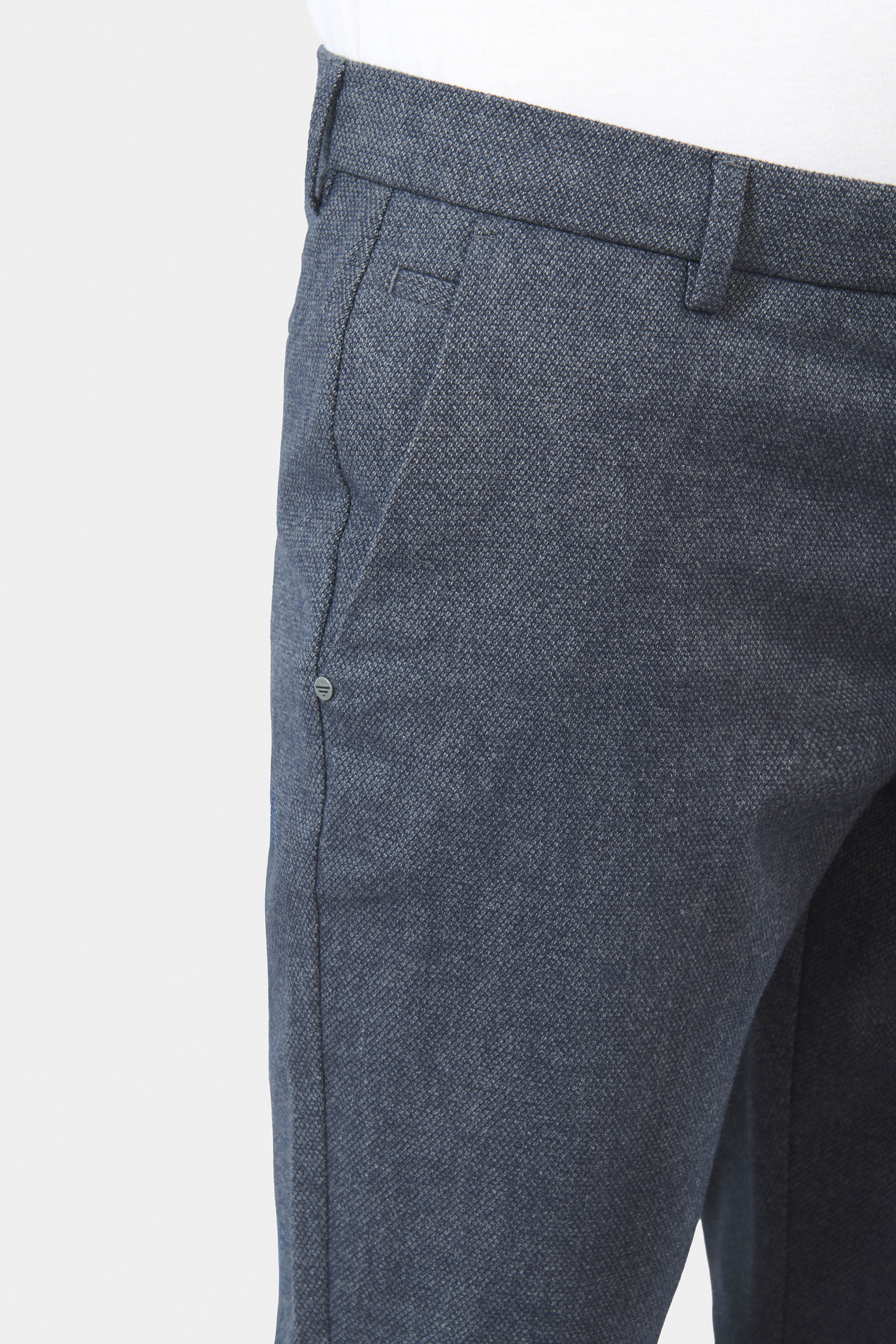 Pantalon minimaliste, faáonné de micro-motif fantaisie Jerem, ceinture sartoriale, poches italiennes