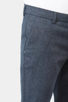 Pantalon minimaliste, faáonné de micro-motif fantaisie Jerem, ceinture sartoriale, poches italiennes