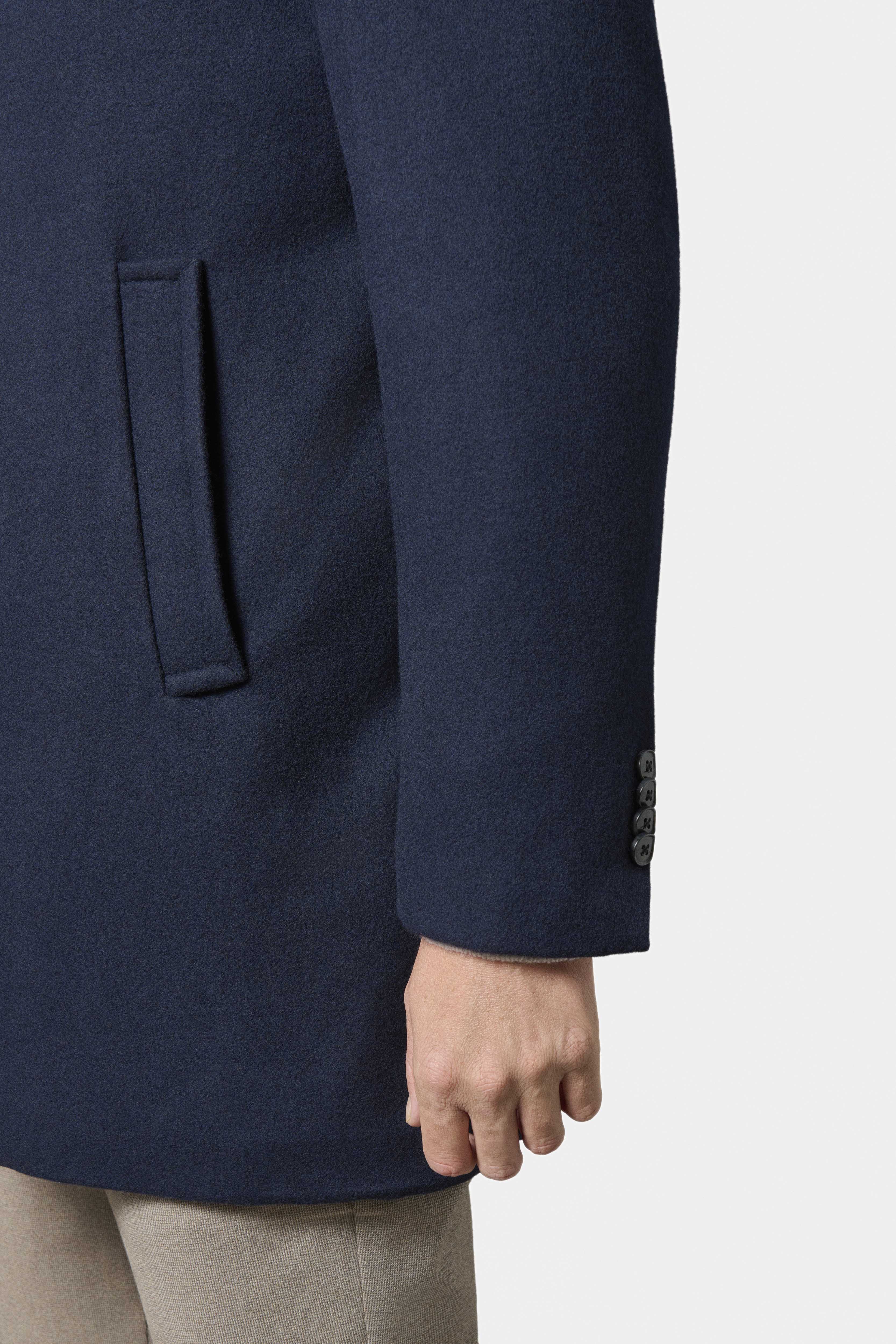 Laine col officier avec plastron amovible Colfi — Manteau Jerem, simple boutonnage, coupe droite