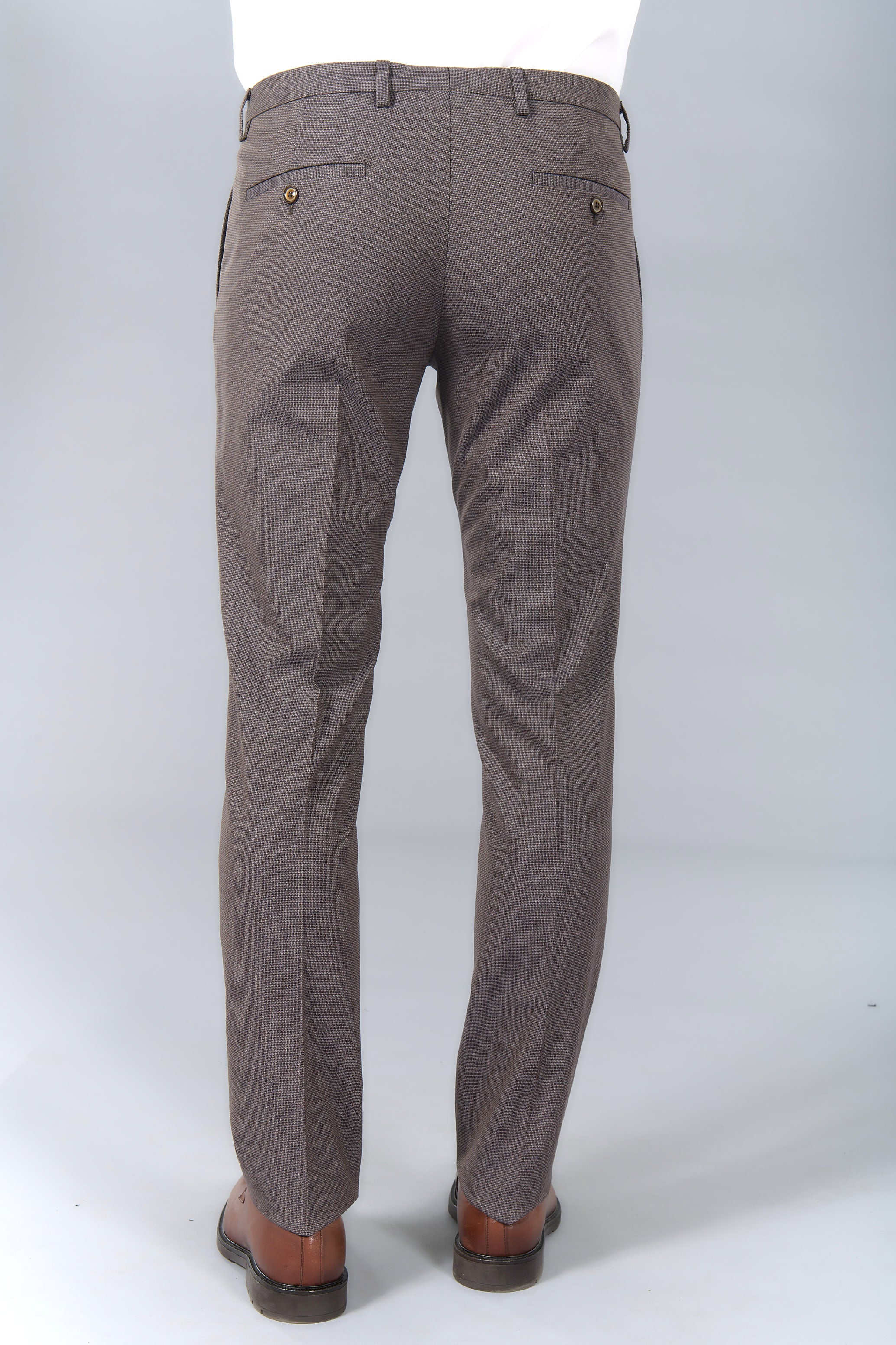 Pantalon de costume ajusté et stretch motif subtile Jerem, ceinture sartoriale stretch, ceinture sartoriale