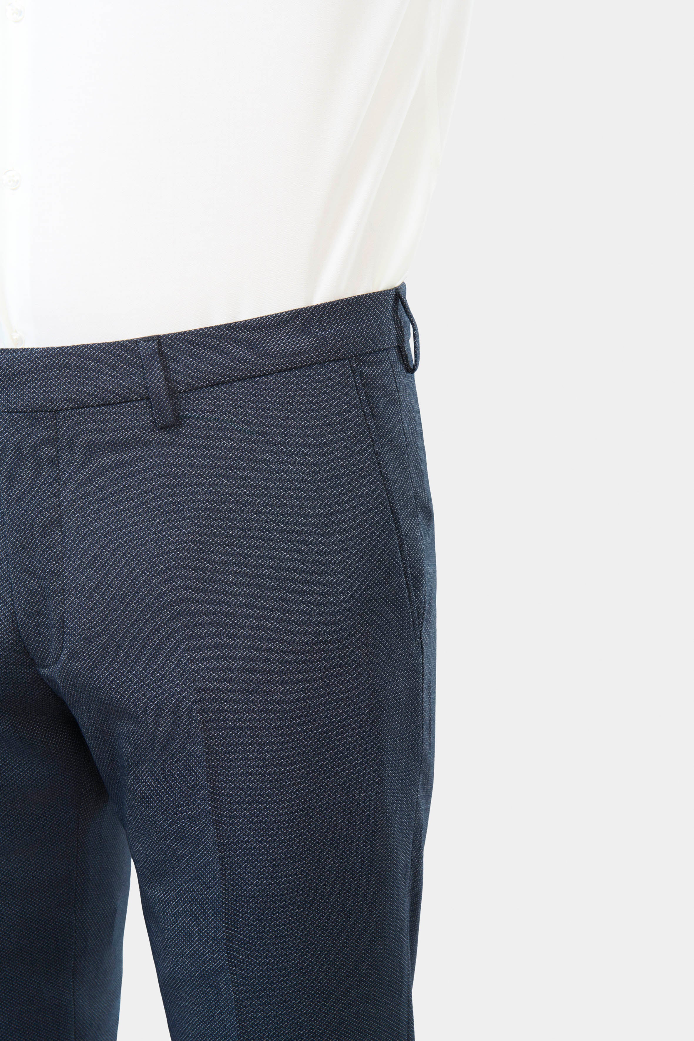 Pantalon de costume ajusté, sergé faux-uni stretch Jerem, ceinture sartoriale stretch, ceinture sartoriale