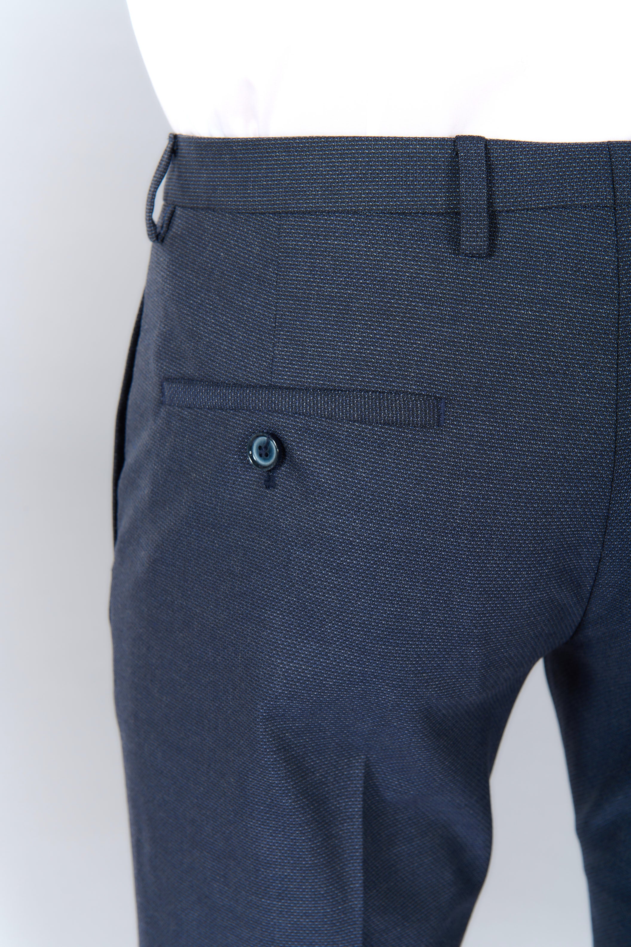 Pantalon de costume ajusté et stretch motif subtile Jerem, intérieur semi-doublé