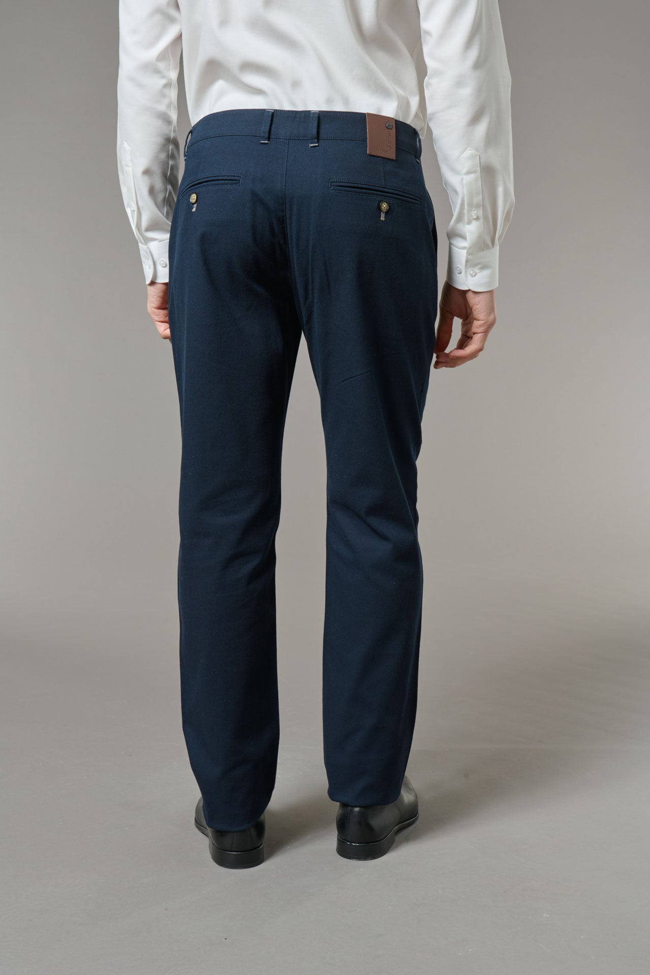 Pantalon de ville, piqué stretch uni Jerem, coupe droite, poches italiennes vue 14