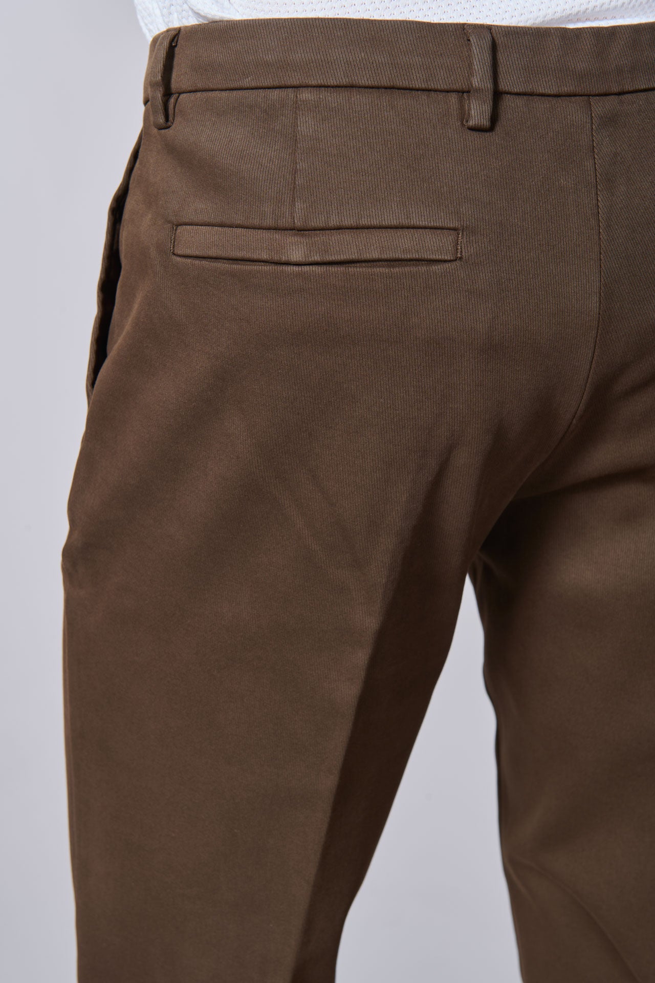 Pantalon ajusté, tricotine de coton stretch Jerem, poches italiennes vue 14