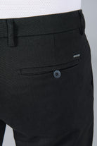 Tricotine stretch micro-motif — Pantalon minimaliste Jerem, poches italiennes, coupe droite vue 15