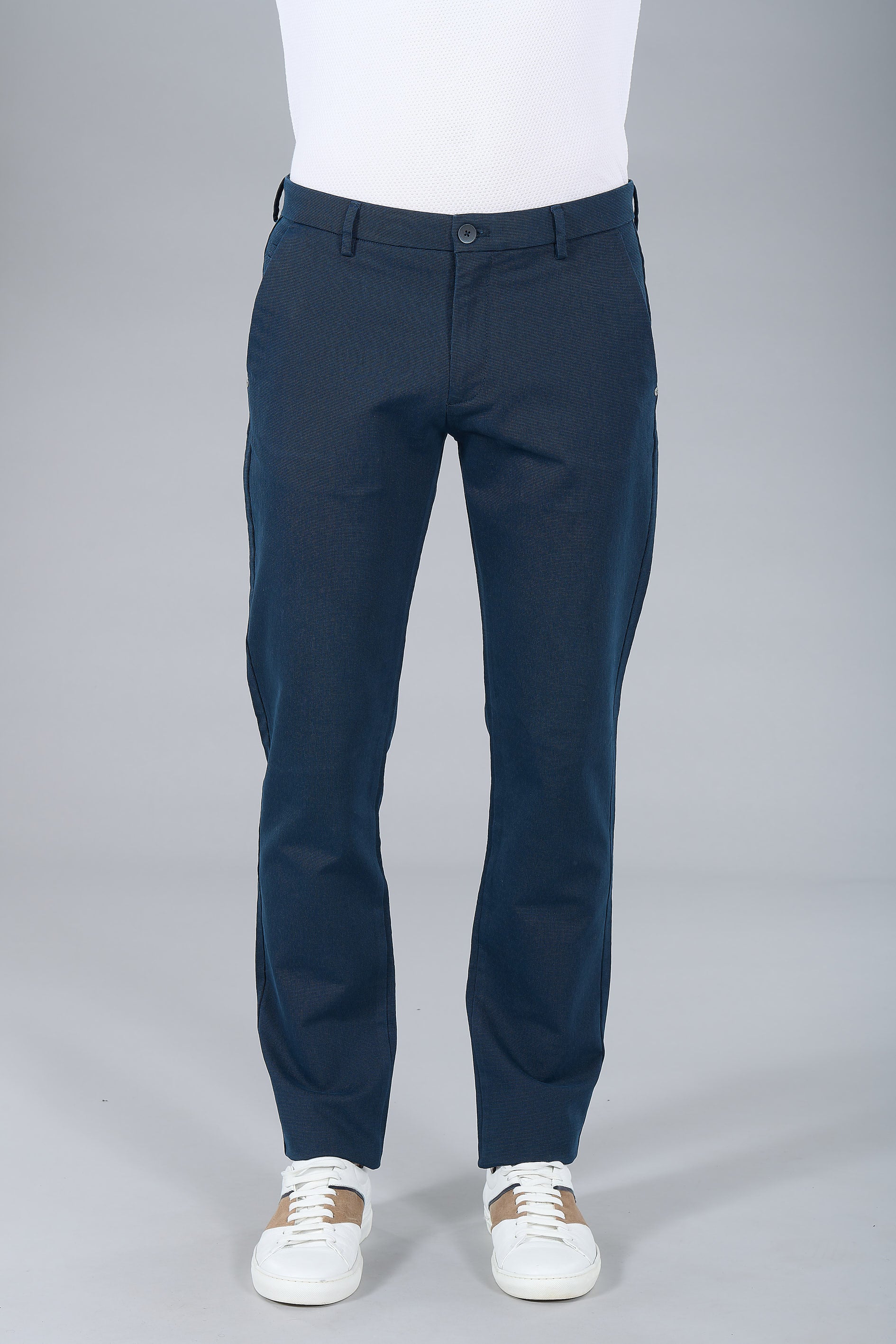 Pantalon minimaliste en tricotine stretch micro-motif Jerem, poches italiennes