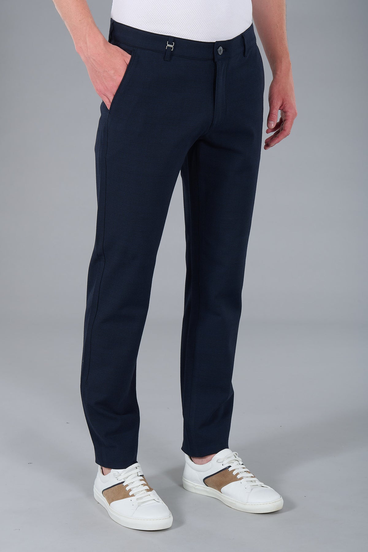 Pantalon de ville bi-stretch carreaux Jerem, poches italiennes, coupe confortable