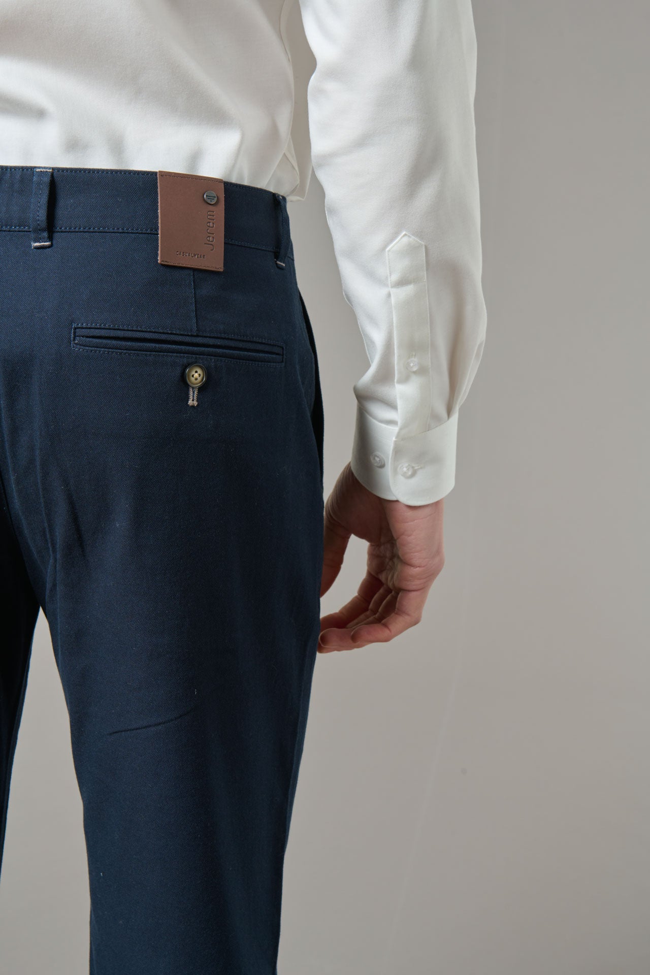 Pantalon de ville en piqué stretch uni Jerem, poches italiennes, coupe droite vue 13