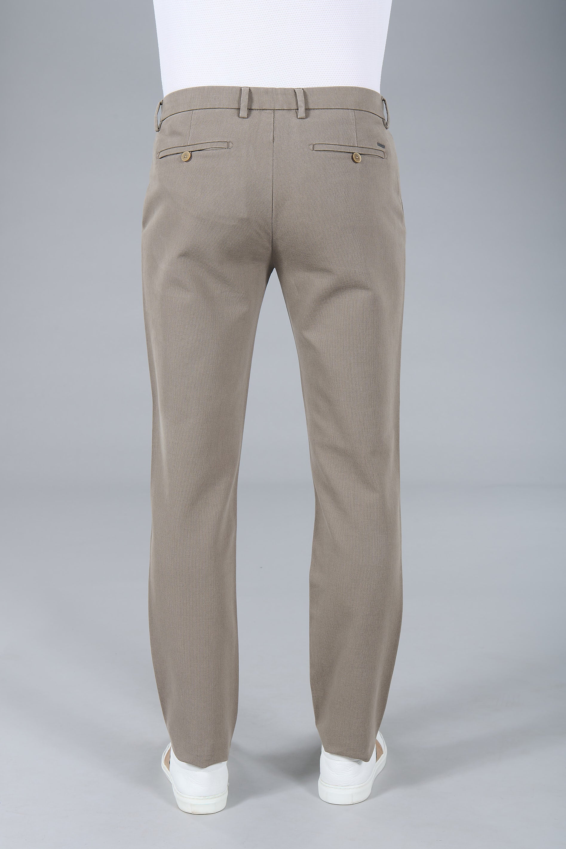 Pantalon minimaliste en tricotine stretch micro-motif Jerem, poches italiennes, coupe droite vue 21