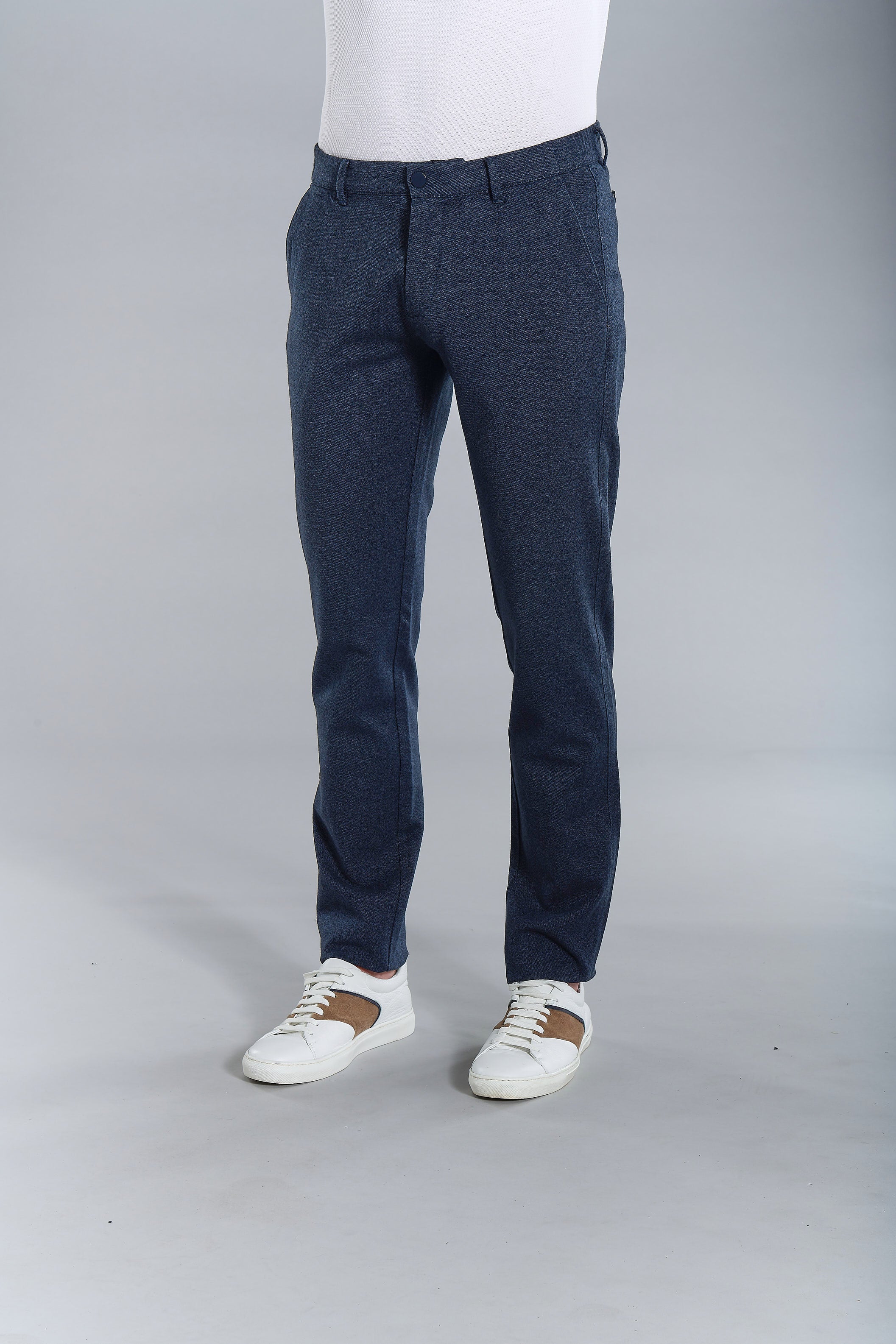 Sergé chiné de coton stretch — Pantalon élastiqué Jerem, poches italiennes vue 7