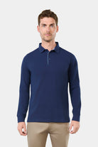 ligne jerem casual 
 col classique 
 fermeture à 3 boutons 
 ligne fine contrasté sur patte de boutonnage 
 manche longue 
 bas de manche en bord cùte 
 fente cùté contrasté