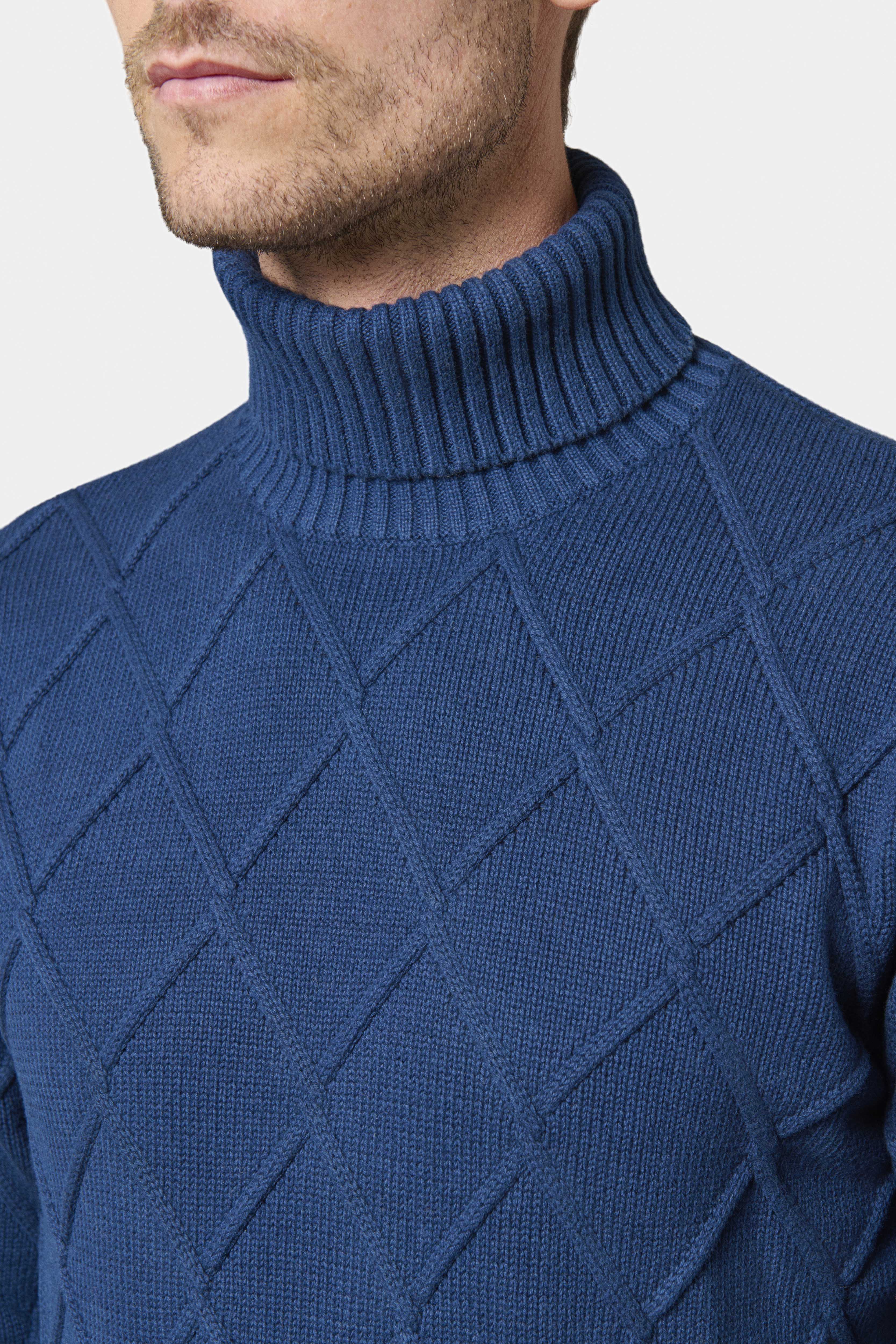 Pull col roulé, maille torsadée Corvi Jerem