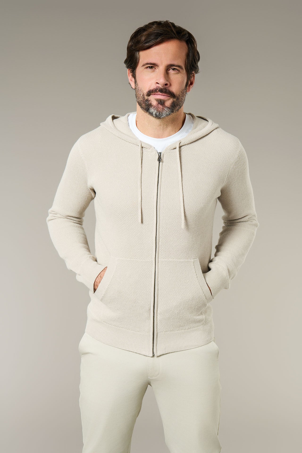 Pull zippé capuche Luche Jerem