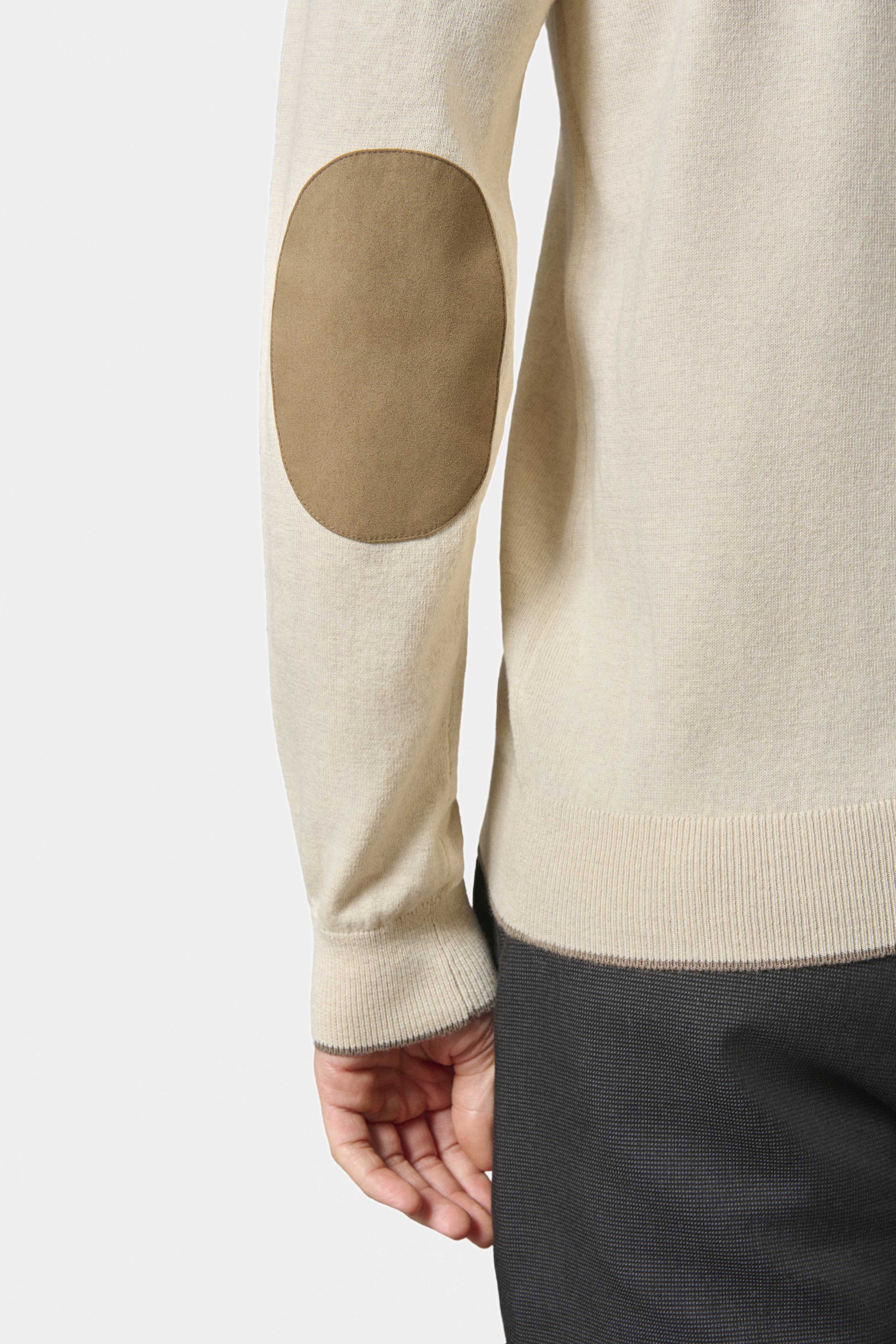 ligne toofashion 
 manche longue 
 légèrement resserré au bas des manches et au bas du vêtement 
 avec son col roulé intemporel, ce pull de la ligne toofashion est parfait po...