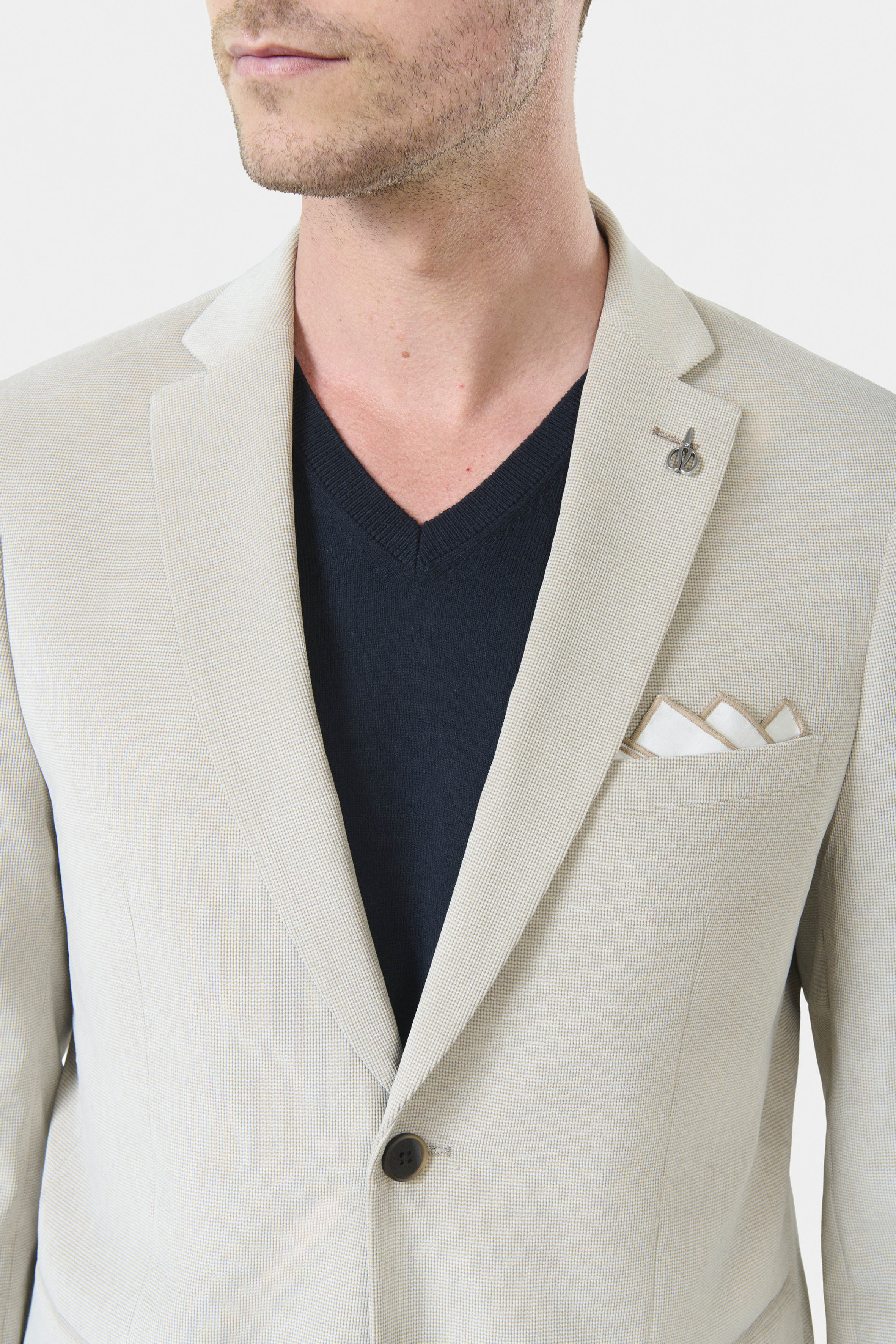 Veste de ville semi-ajustée, velours ciselé Jerem, poche poitrine, simple boutonnage