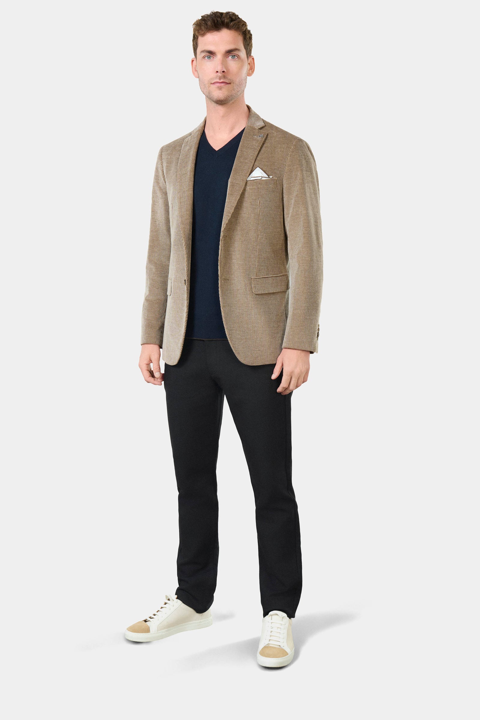 Velours côtelé — Veste de ville semi-ajustée Jerem, simple boutonnage, boutons de poignet