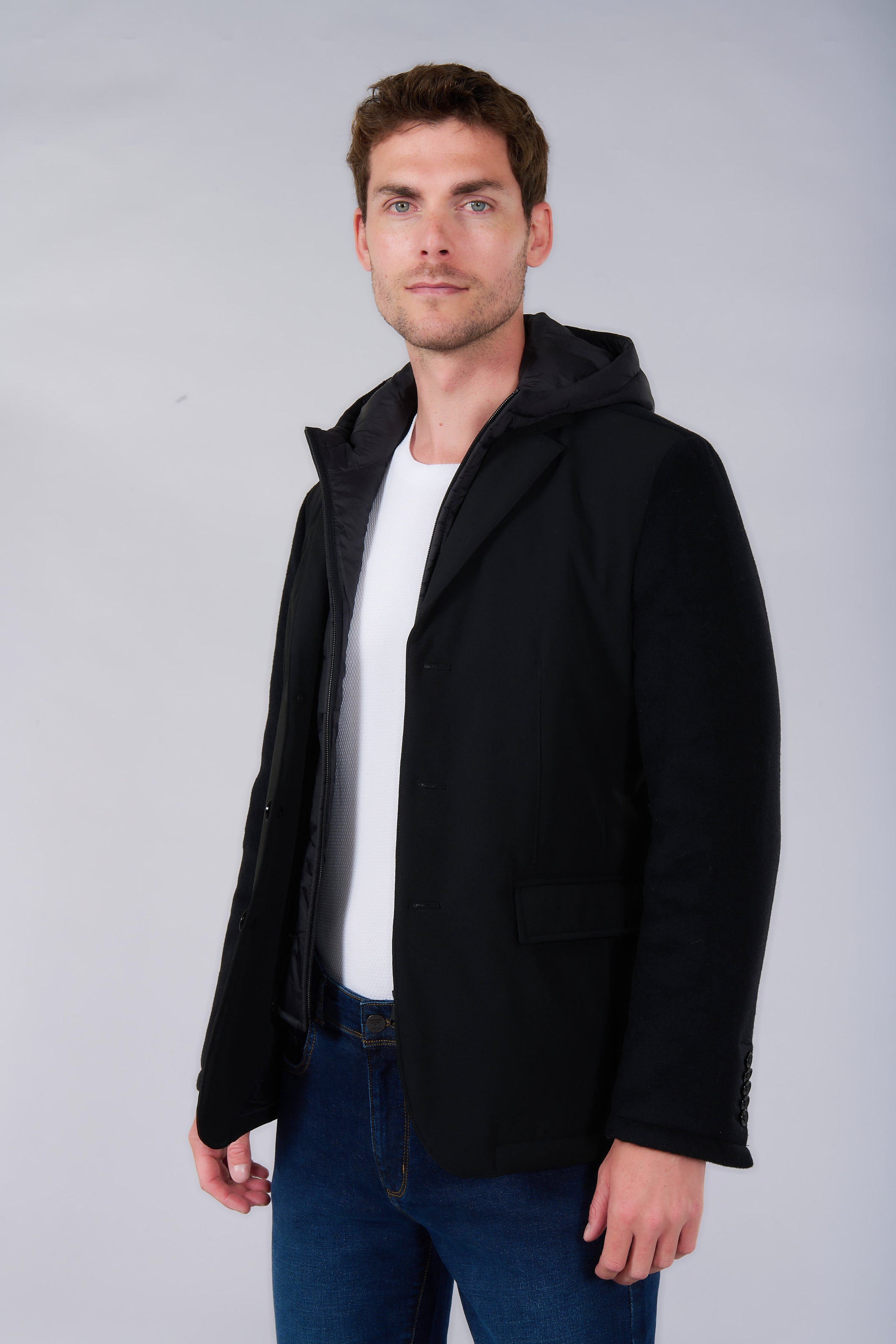 Veste technique bi-matiëre avec plastron amovible Jerem, poches passepoilées à rabat, simple boutonnage
